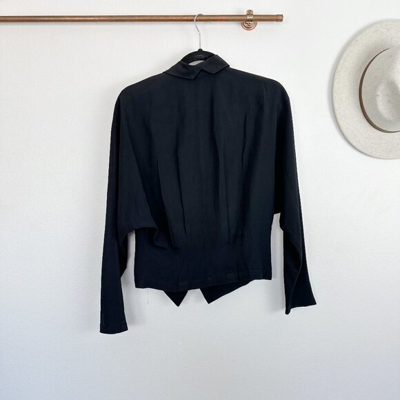 L. Bates Button Down Top XS - Picture 2 of 2